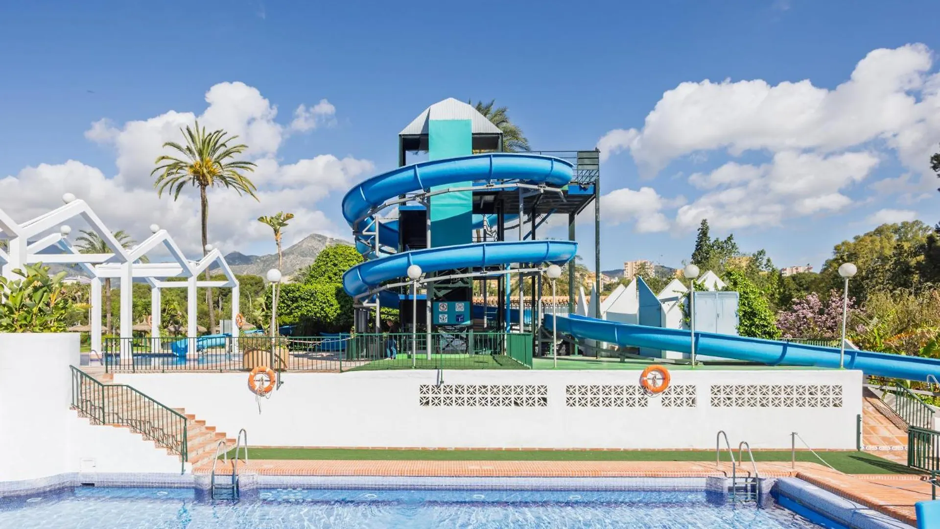 Benalbeach Apartments By Alfresco Stays Benalmádena 0*,  Spanien