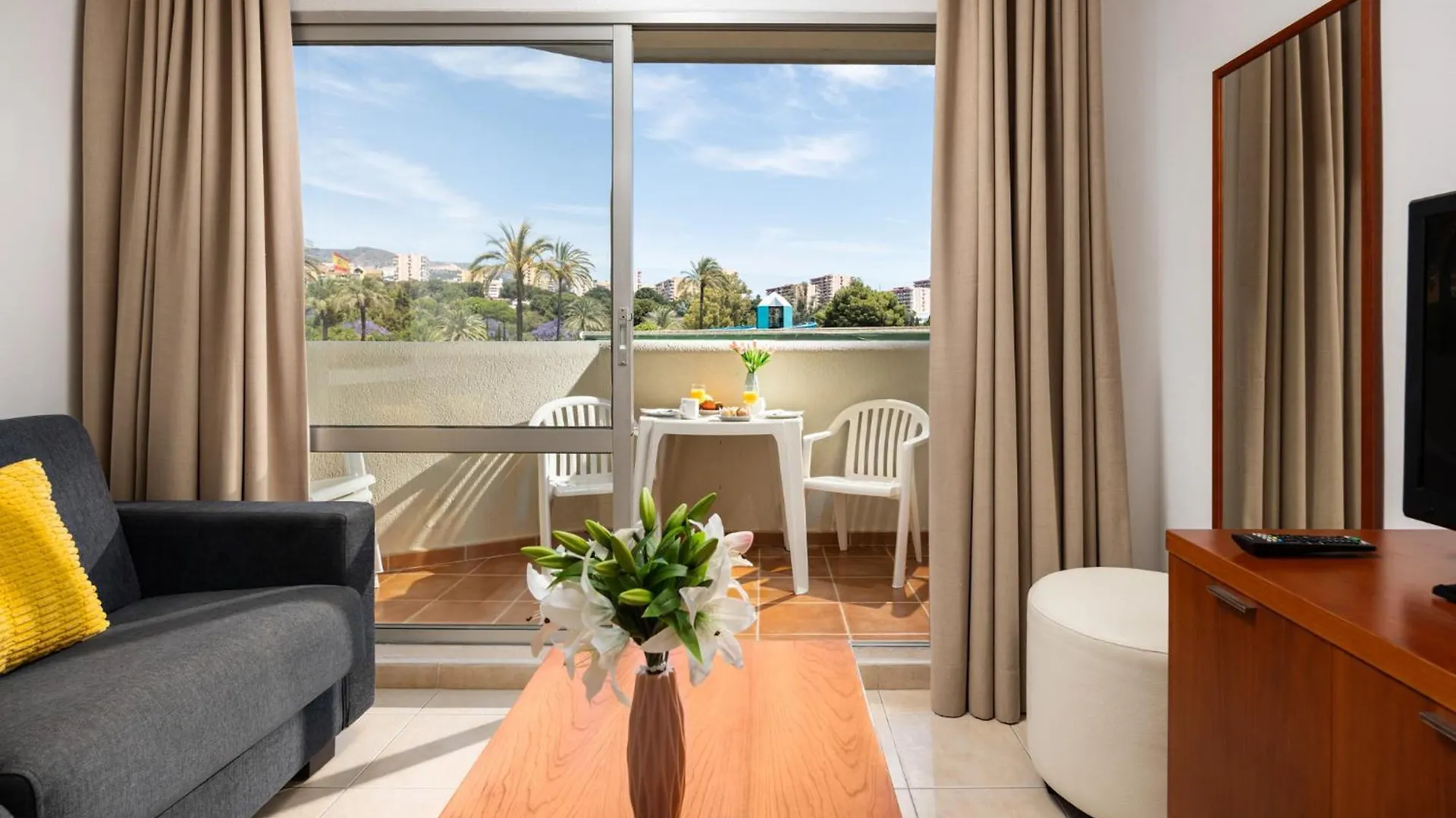 Benalbeach Apartments By Alfresco Stays Benalmádena